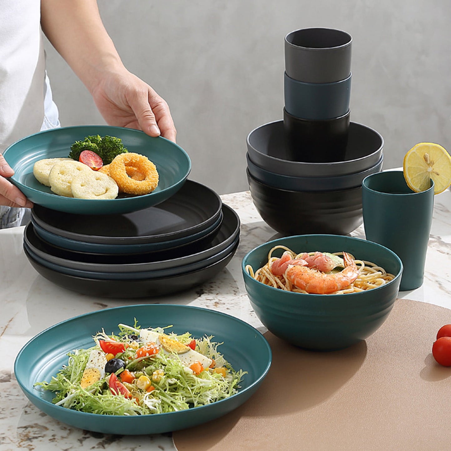 16-Piece Kitchen Dinnerware Set – Service for 8, Colorful Plastic Plates, Bowls & Cups