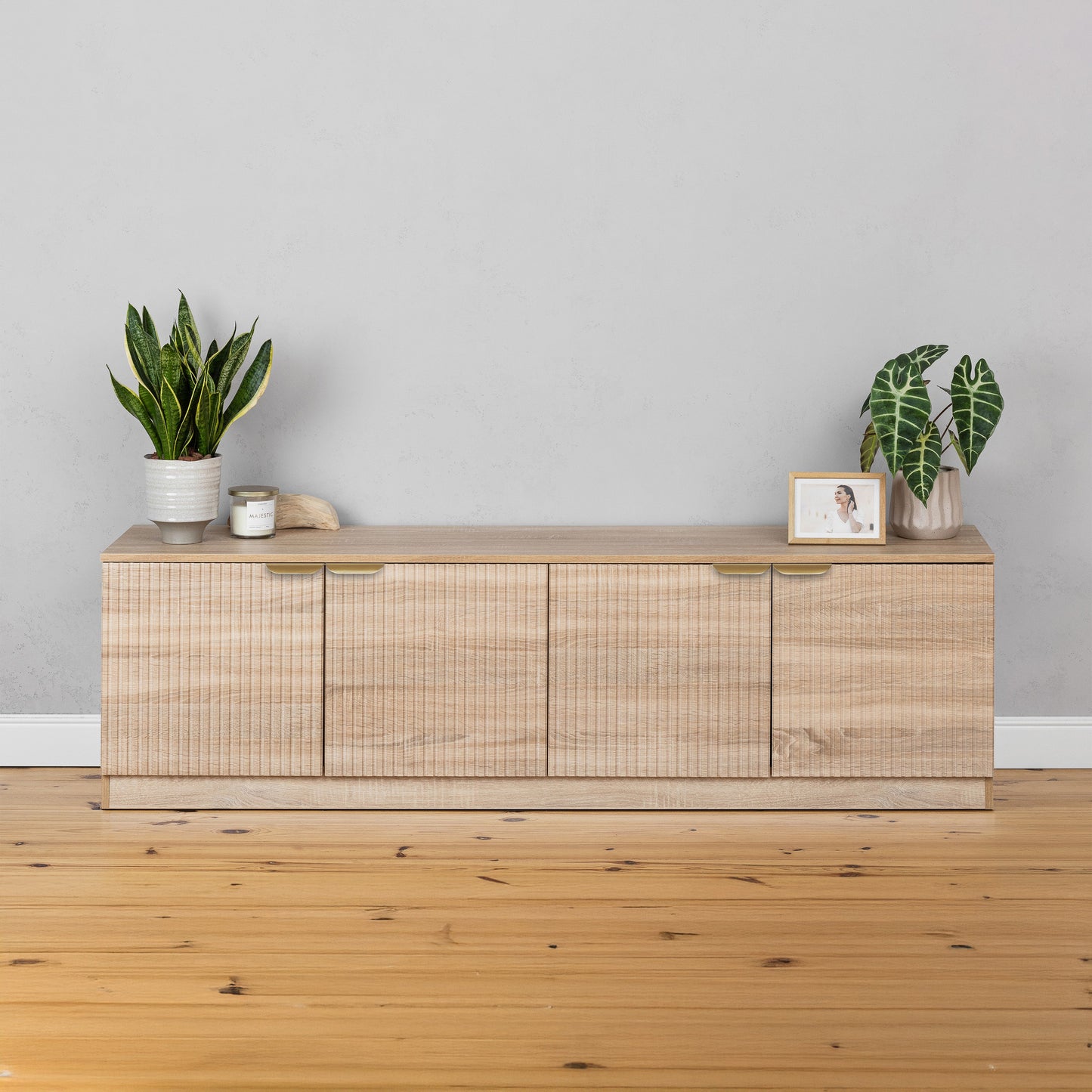 BUCHAREST TV UNIT - NATURAL OAK - SLIM & FLUTED - BRASS & BLACK PULLS