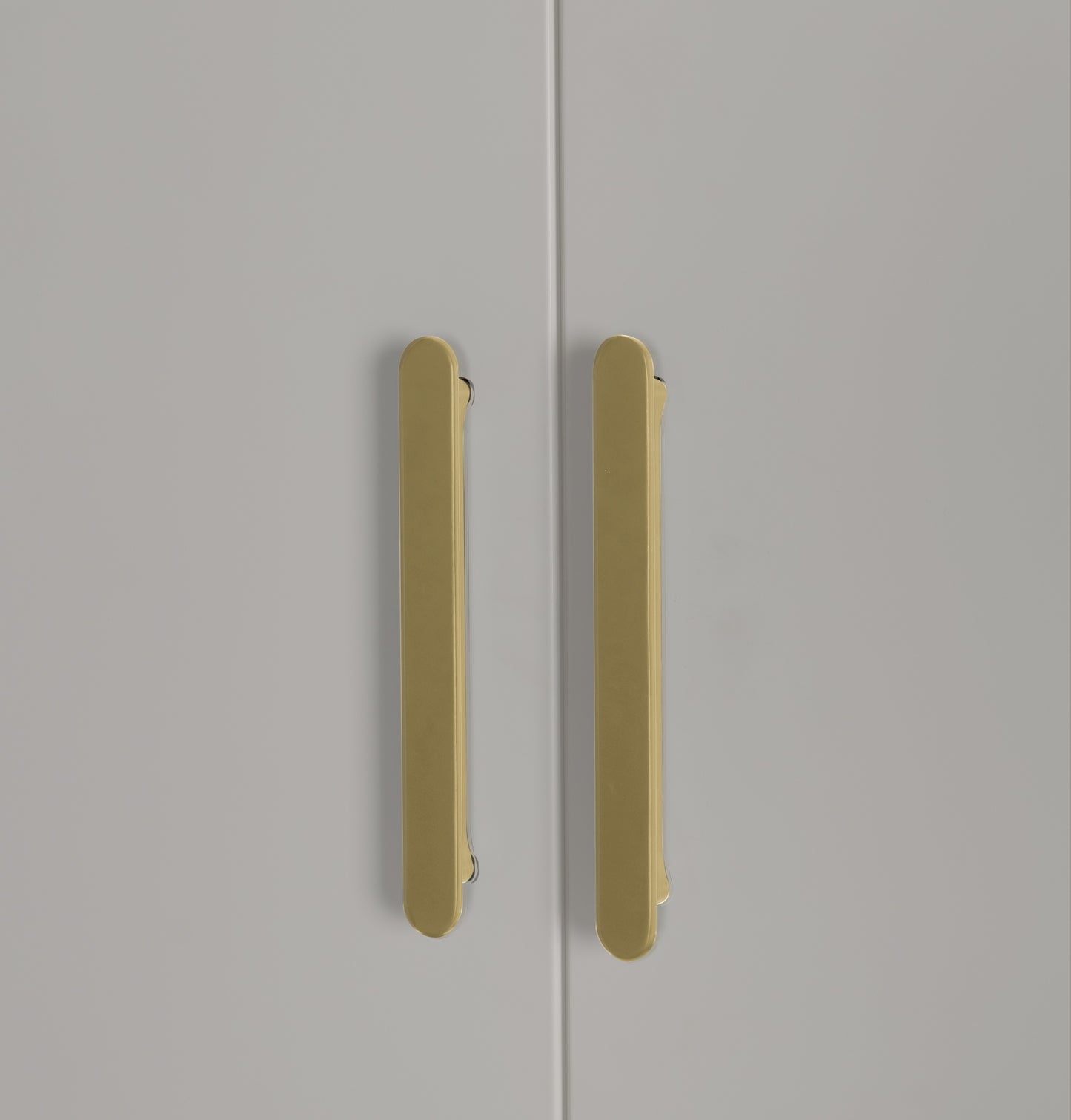 3 Door White Gloss Wardrobe – Gold Handles, Hanging Rail & Shelves