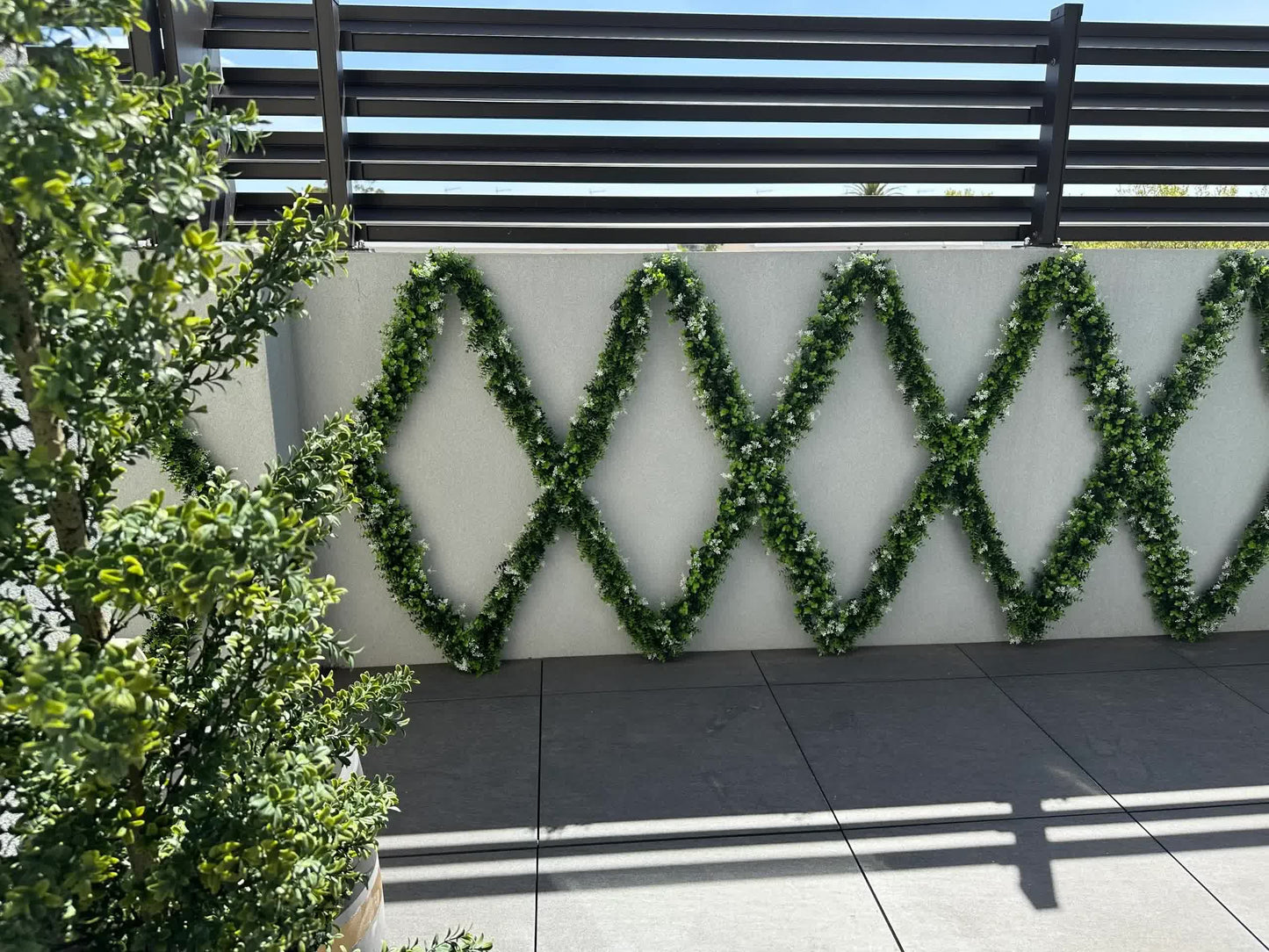 Artificial Extendable Hanging White Eucalyptus Vine – UV Resistant, 55cm