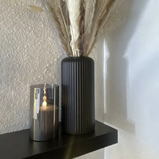 Luxurious Black Vase - Modern Vase