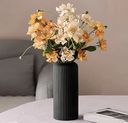Luxurious Black Vase - Modern Vase