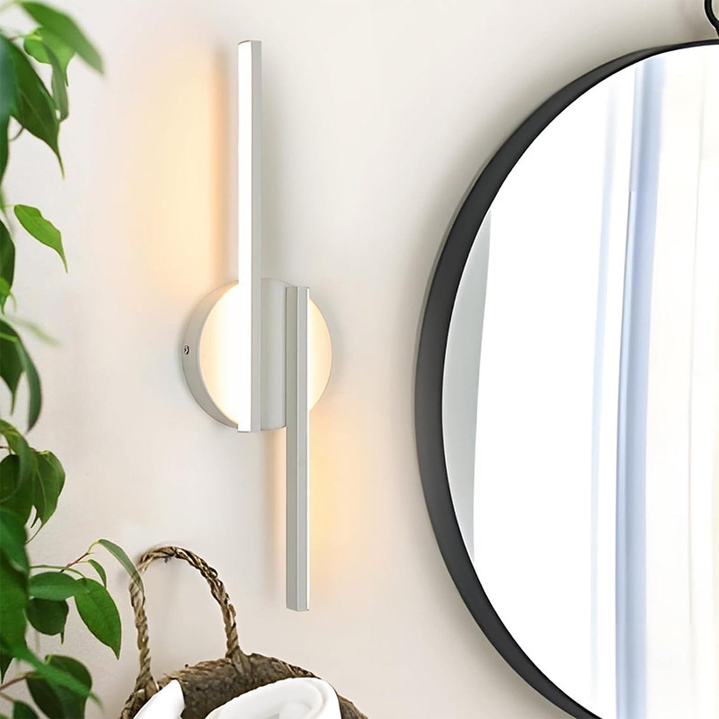 Battery Operated Wall Sconce – Rechargeable, 360° Rotation, Dimmable White LED Lamp