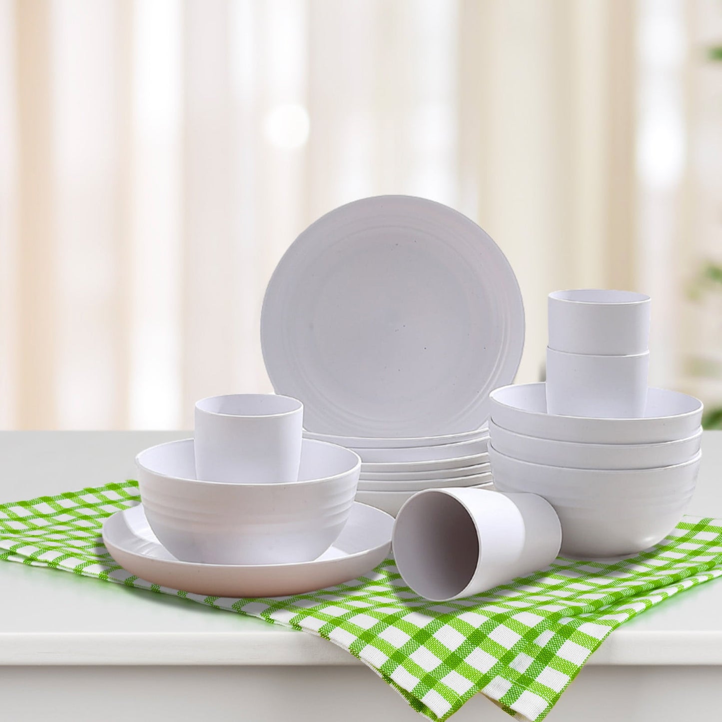 16-Piece Kitchen Dinnerware Set – Service for 8, Colorful Plastic Plates, Bowls & Cups