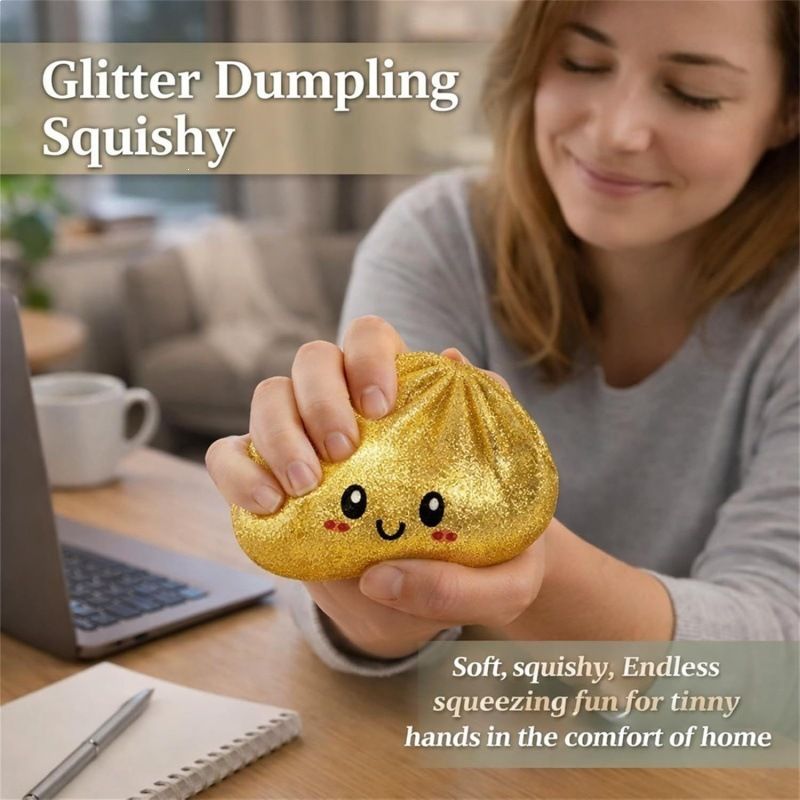 Simulated Smiley Steamed Bun Squishy Toy, Cute Stress Relief Plaything, Soft Slow-Rebound Texture, Adorable Desktop Decor（Red pinch）