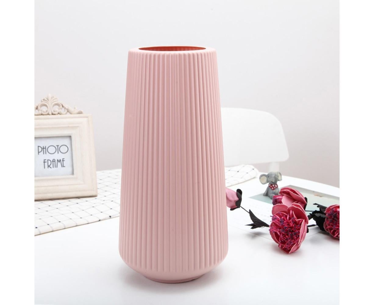 Nordic Plastic Vase – Durable Green Home Decor, 15.5x30.5cm