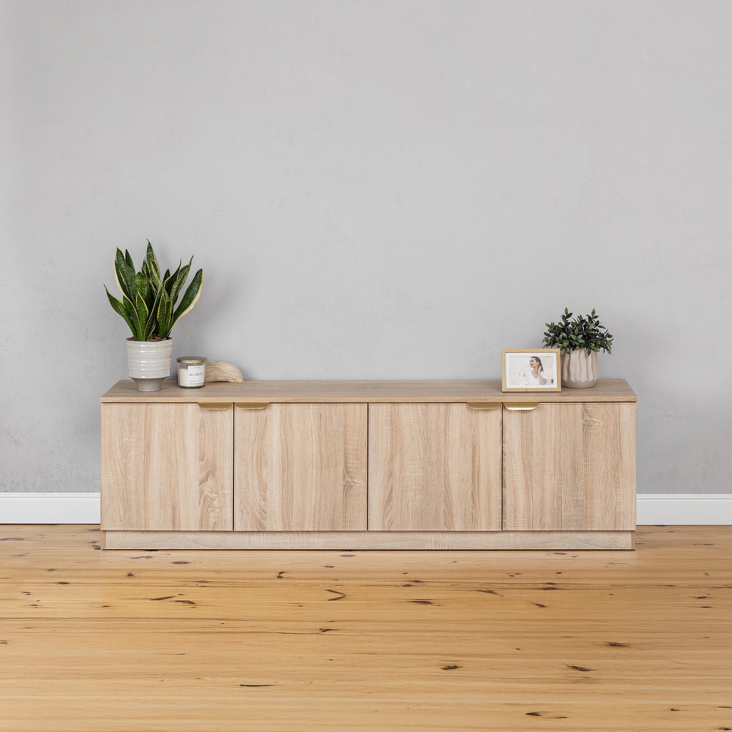 BUCHAREST TV UNIT - NATURAL OAK - SLIM & FLUTED - BRASS & BLACK PULLS
