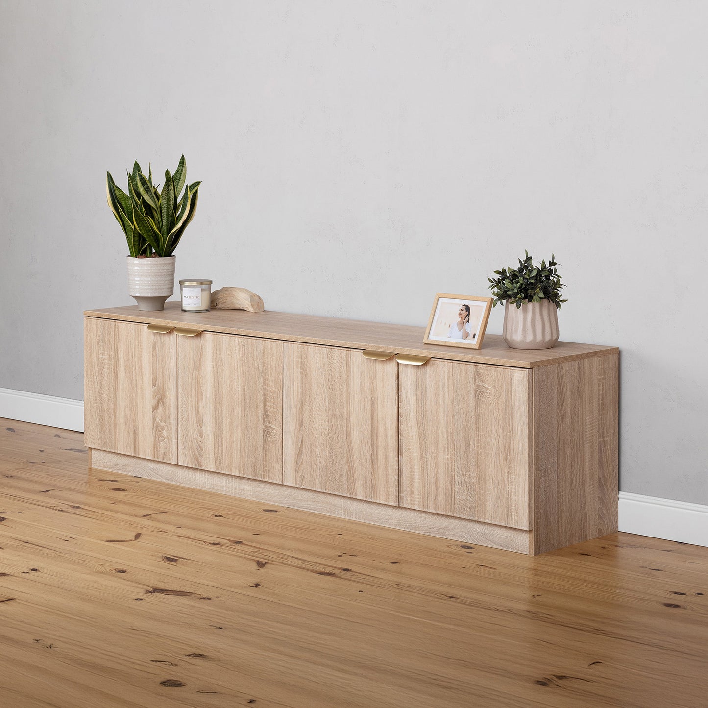 BUCHAREST TV UNIT - NATURAL OAK - SLIM & FLUTED - BRASS & BLACK PULLS