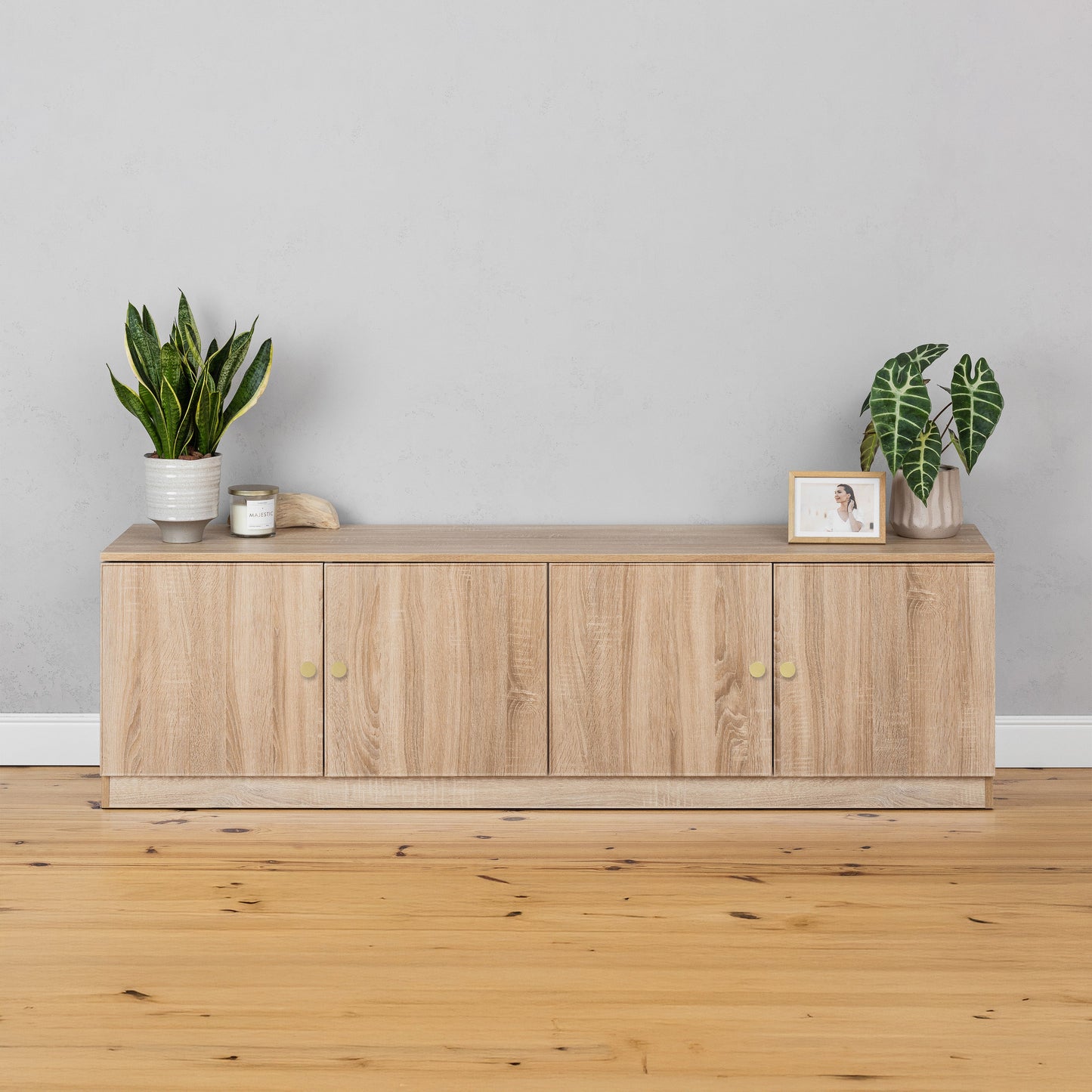 BUCHAREST TV UNIT - NATURAL OAK - SLIM & FLUTED - BRASS & BLACK PULLS