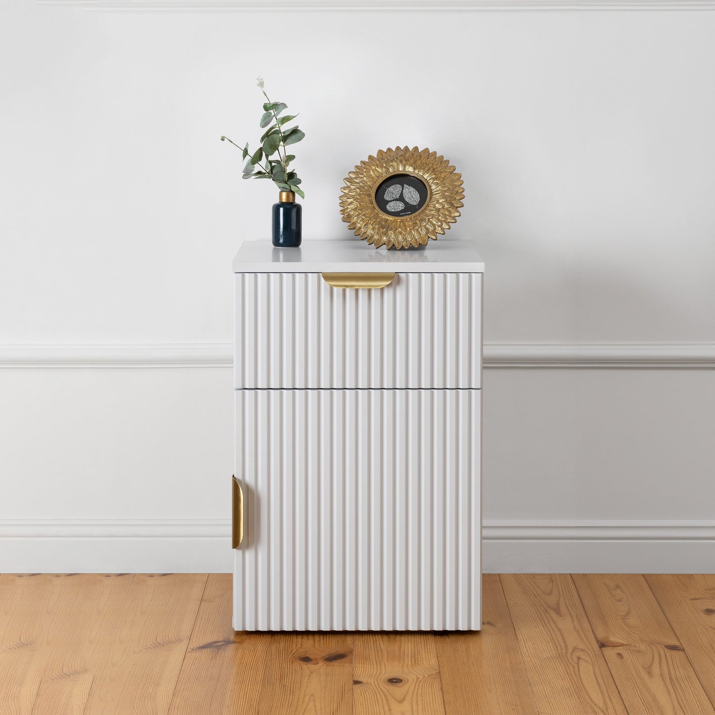 PORTO BEDSIDE TABLE - WHITE - HAMPTONS - OVAL & HALF MOON - FLUTED PULL