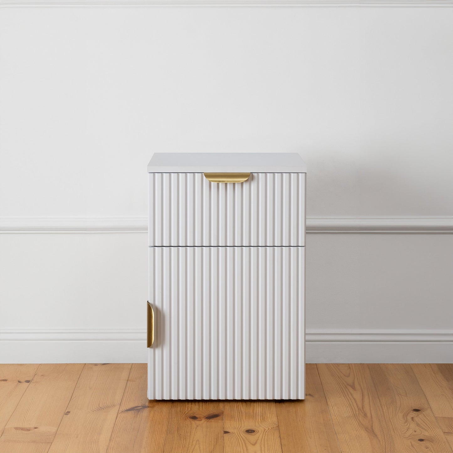 PORTO BEDSIDE TABLE - WHITE - HAMPTONS - OVAL & HALF MOON - FLUTED PULL
