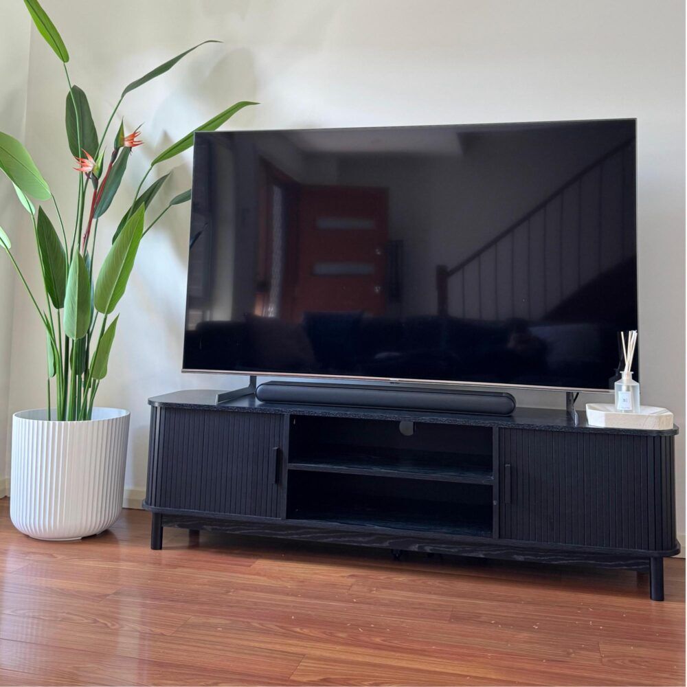 Entertainment Unit – Ribbed Design, 160cm Black