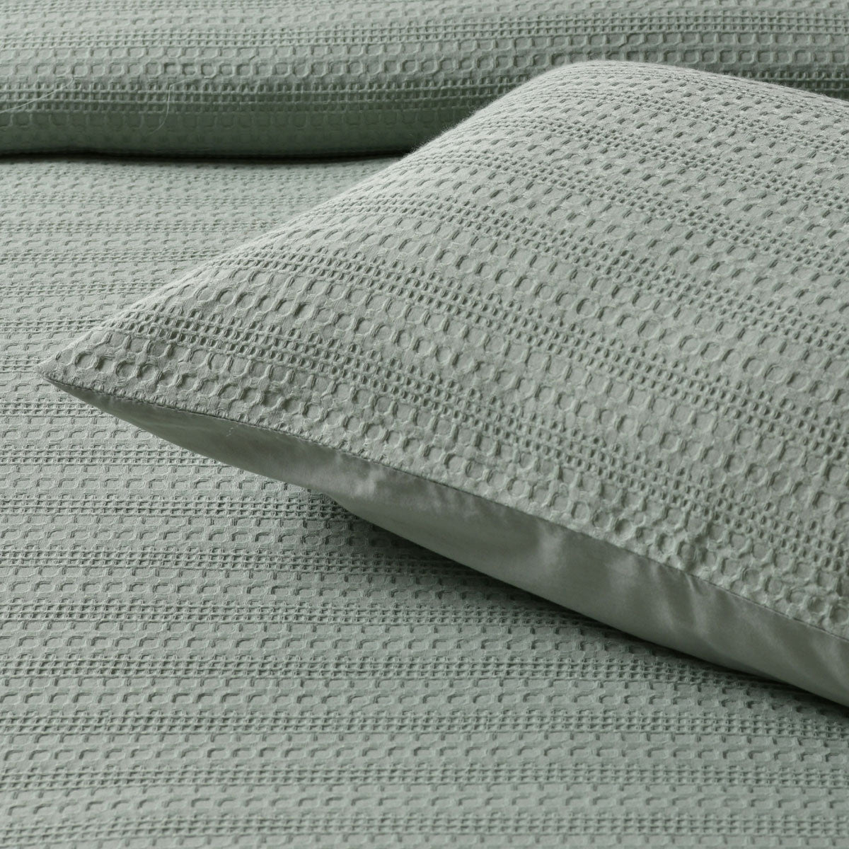 Bianca Kahlani Sage Waffle Quilt Cover Set Double