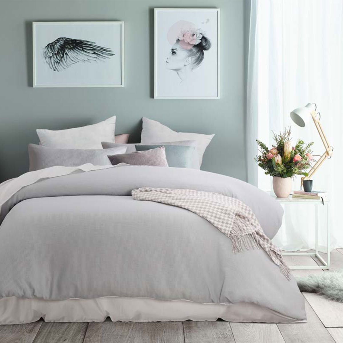 Accessorize Silver Waffle Polyester Quilt Cover Set
