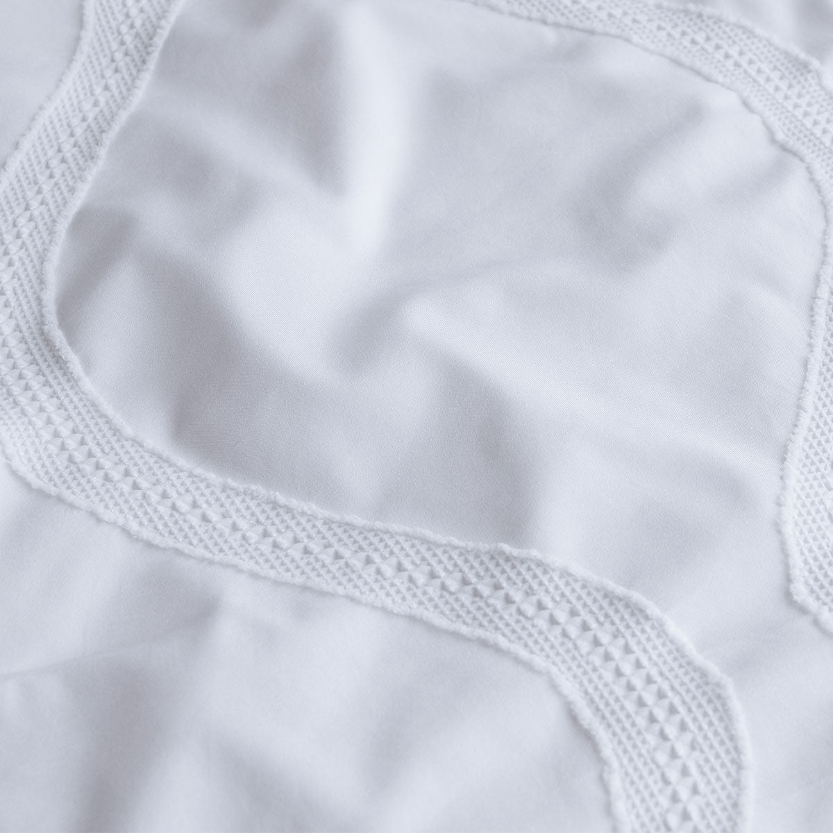 Ardor Lucy White Tufted Detail Quilt Cover Set