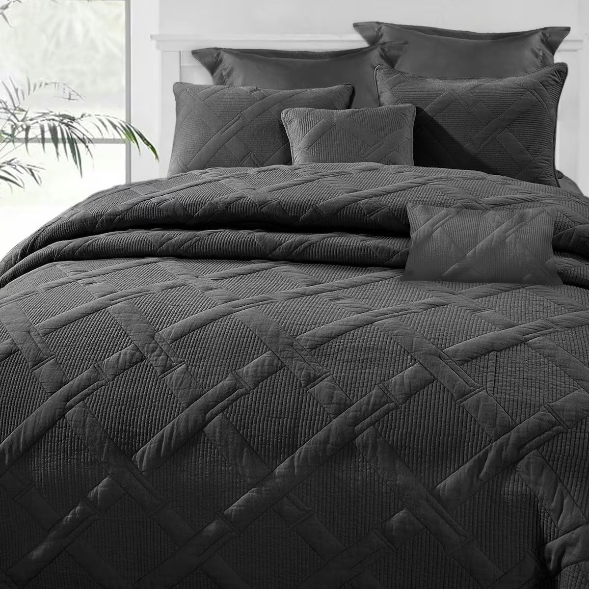 Ramesses Charcoal 7-Piece Air Cloud Bamboo Blend Matelasse Comfort Set